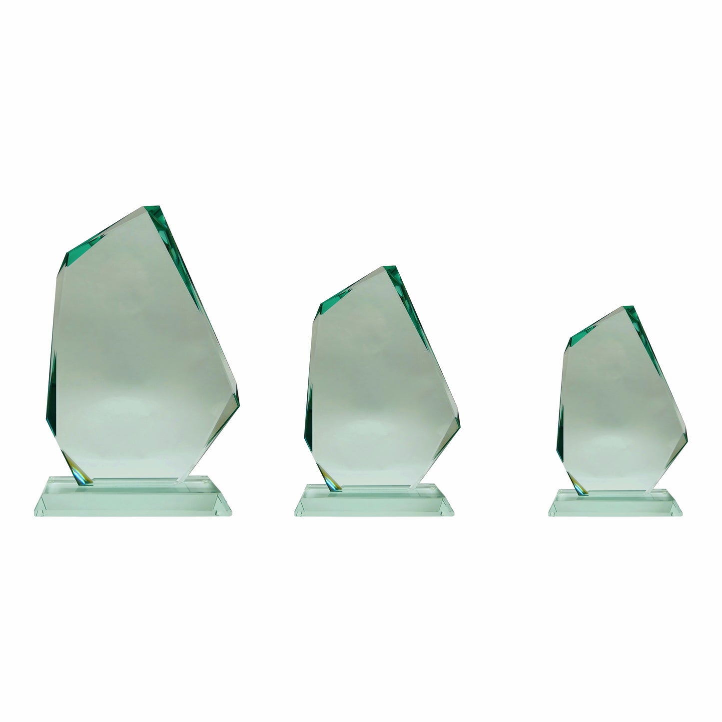 Übersicht Glaspokal, Glastrophäe aus Jadeglas, Form Fels, Größe Serie, ohne Beschriftung, 65743